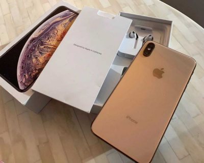 Apple iPhone 12 $500/Apple iPhone 11 $400/iPhone Xs $350/iPhone 8+ $250 3