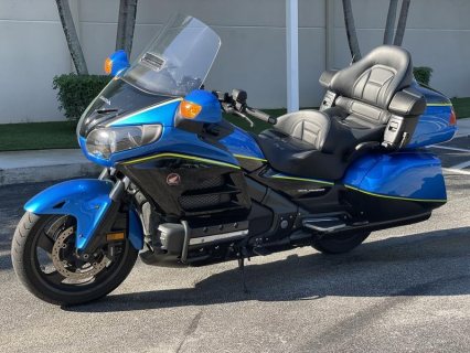 2017 Honda gold wing available for sale 1