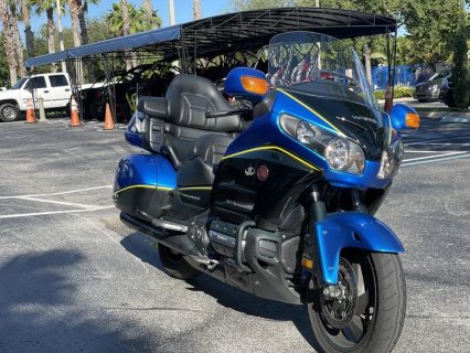 2017 Honda gold wing available for sale 4