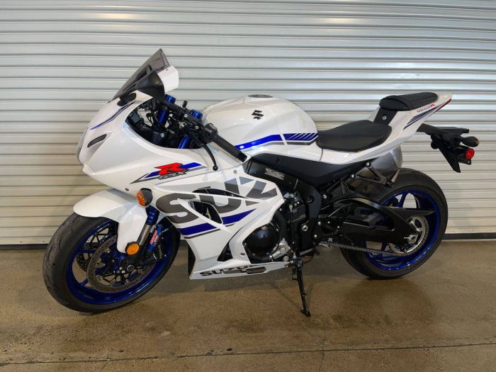 2018 SUZUKI GSX-R1000 whatsapp: +17163935355 2