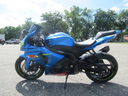 2016 suzuki gsxr 1000   Whatsapp : +17163935355 3