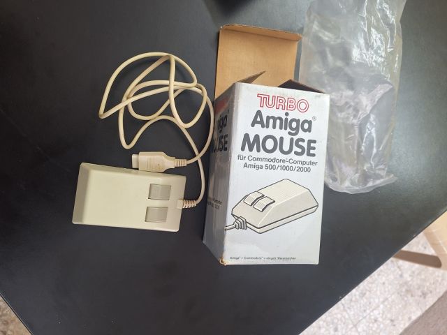 عملات قديمة  وماوس اوميغا  7