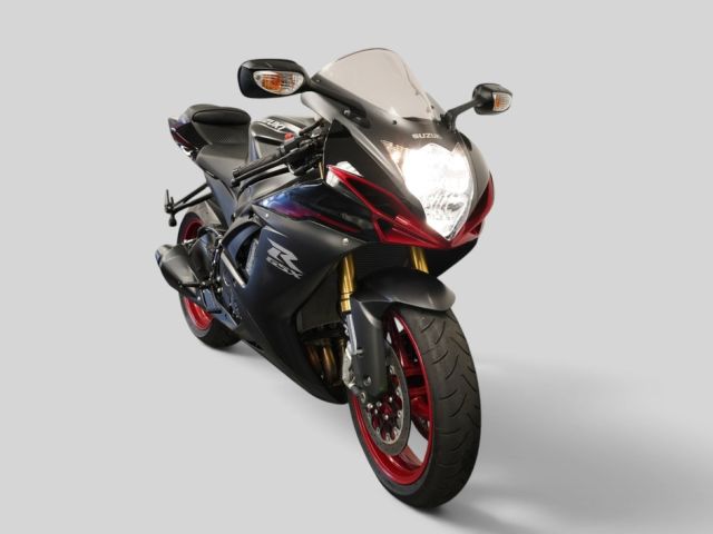 2026 Suzuki GSX-R750 4